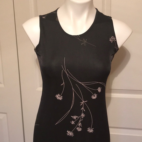 Dress - Picture 7 of 8